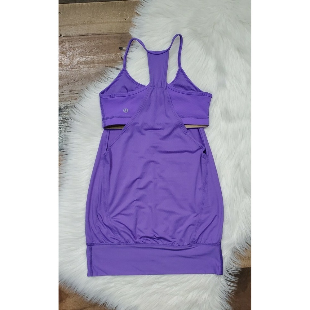 Lululemon No‎ Limits Tank Top Built In Bra Women's size 4 Purple